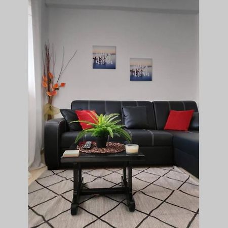 Iris Room Метаморфоси Екстериор снимка