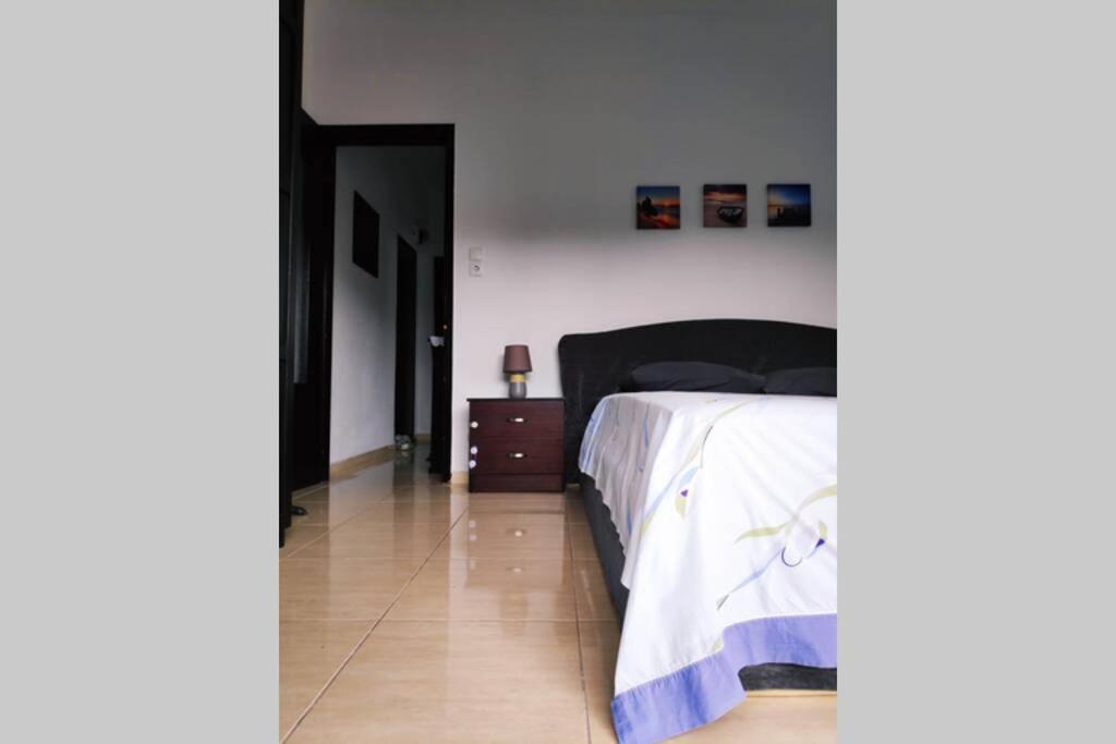 Iris Room Метаморфоси Екстериор снимка