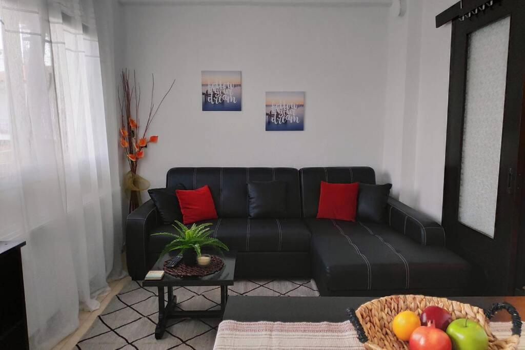 Iris Room Метаморфоси Екстериор снимка