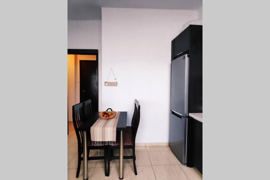Iris Room Метаморфоси Екстериор снимка