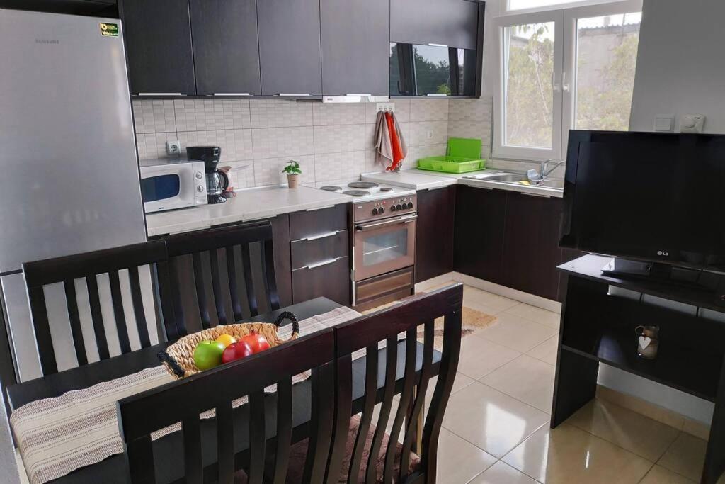 Iris Room Метаморфоси Екстериор снимка