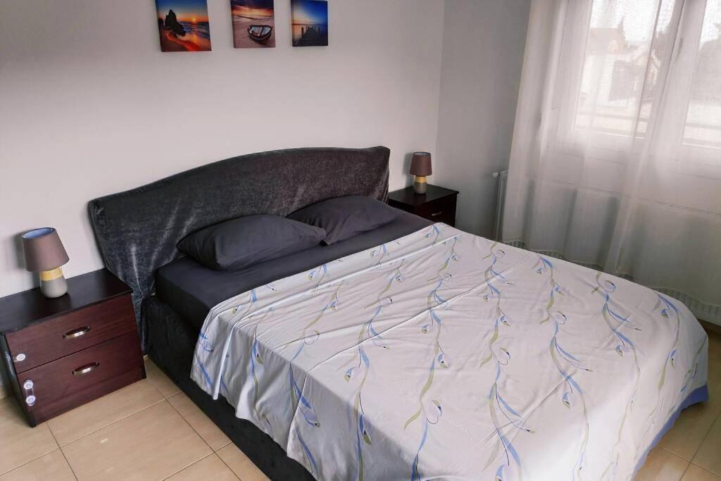 Iris Room Метаморфоси Екстериор снимка